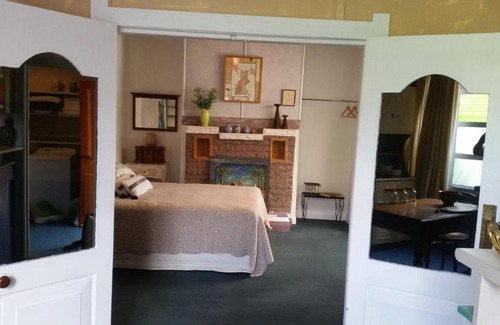 Westport Apartment | The Old Kiwi Apartments