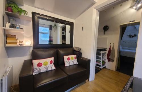 Prestatyn House | THE OLD LAUNDRY, Prestatyn, North Wales - a unique little dog-friendly space, a 5 min walk to beach & town!