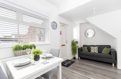 Darlington House | The Old Office No. 4 by Our Home Short Stays