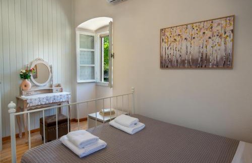 Paxos Apartment | The Old One by All About Paxos