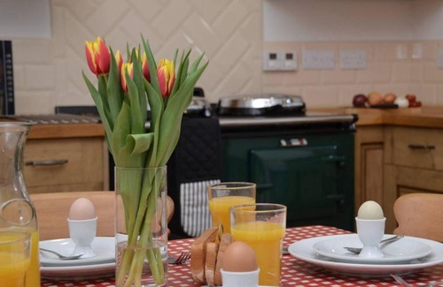 Nunney House | The Old Parlour
