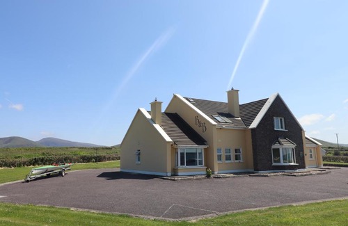Glaise Bheag House | The Old Pier Guest Accommodation, bed only, no breakfast