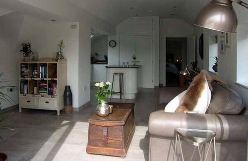 Denbigh Cottage | The Old Piggery, HENLLAN