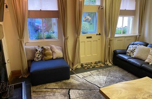 Giggleswick House | The Old Post Office - Giggleswick