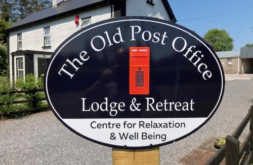 Enniskillen House | The Old Post Office Lodge