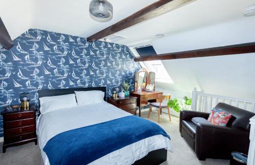 Whitstable House | The Old Schoolhouse