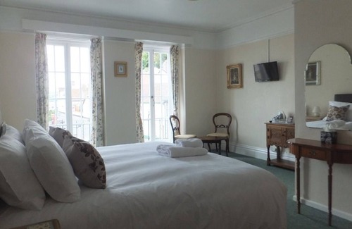 Minehead Hotel | The Old Ship Aground