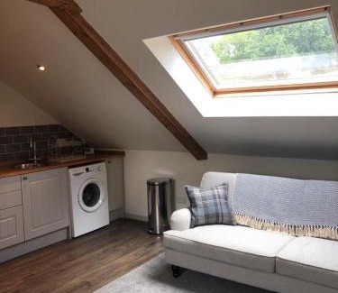 Sticklepath Apartment | The Old Shippen, Drewsteignton
