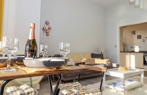 Folkestone Cottage | THE OLD SPY HEADQUARTERS, family friendly in Folkestone