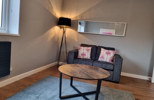 Stratford-upon-Avon Apartment | The Old Surgery Flat 9