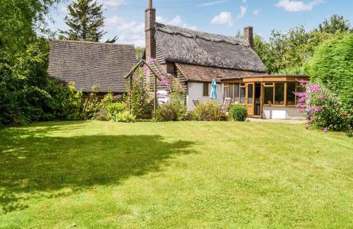 St Michaels House | The Old Thatched Cottage