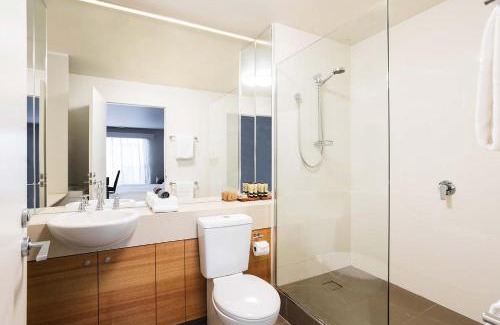 Sullivan's Cove Apartment | The Old Woolstore Apartment Hotel