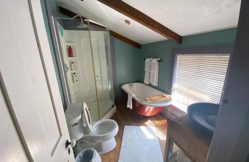 Old Town Historic District Hotel | The Olde Angel Inn