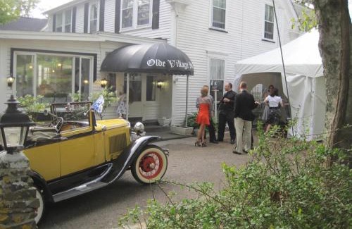 Sandy Cove Hotel | The Olde Village Inn