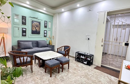 Tapovan Apartment | The Olivia 5star 1BHK luxury suite