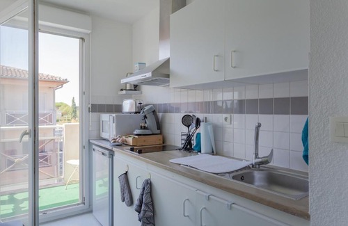 Blagnac Apartment | The one - Cosy T2 Check-in 24/24 Fibre Parking