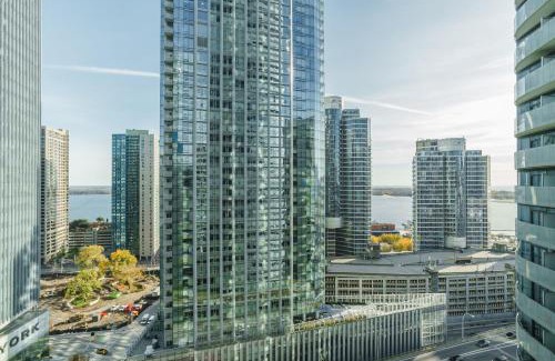 Fashion District Apartment | The One - Downtown