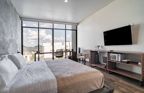 Queretaro Municipality House | The One Juriquilla W/private Jacuzzi in Rooftop