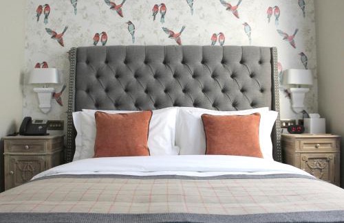 Farringdon Bed & Breakfast | The One Tun Pub & Rooms
