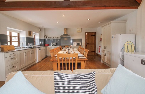 Craven Arms Cottage | THE ONIBURY, family friendly, with pool in Ludlow