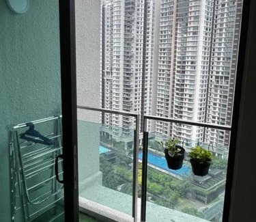 Mont Kiara Apartment | The Ooak Suite