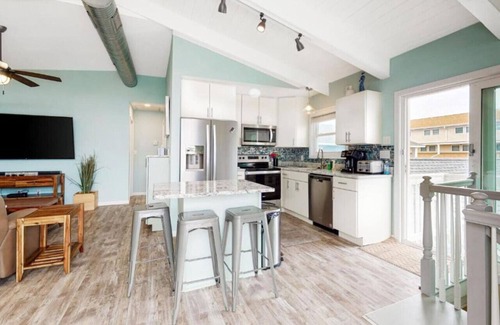 North Ocean City House | The Orange Crush - 5BR Beachfront Family Retreat