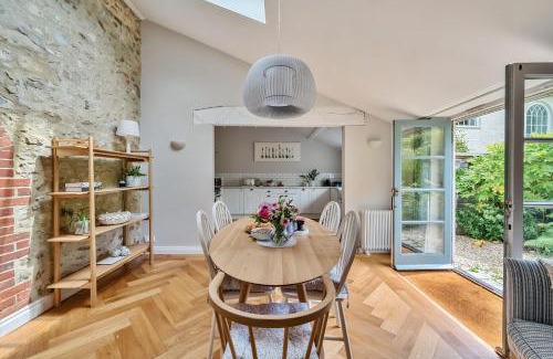 Charmouth House | The Orangery