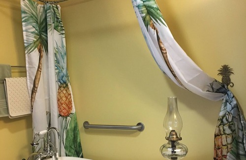 Sardis Bed & Breakfast | The Orchard Bed and Breakfast