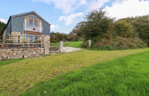 Mount House | The Orchard