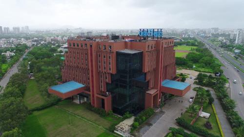 Paud Hotel | The Orchid Hotel Hinjewadi Pune