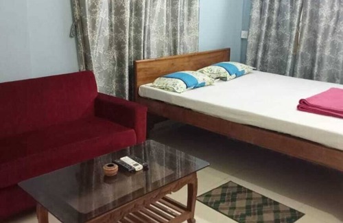 Kolkata Hotel | The Orchid Inn