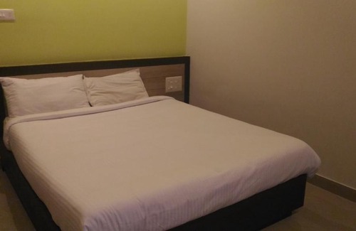 Kollam Hotel | The Orchid Suites