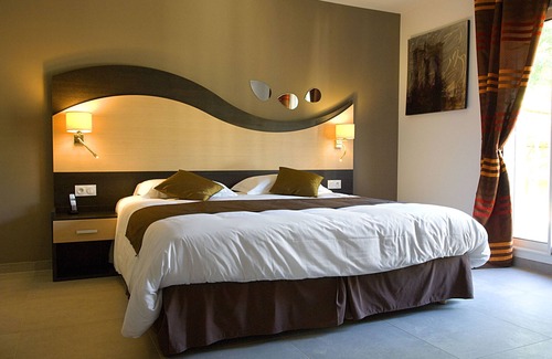 Sollies-Toucas Hotel | The Originals City, Hôtel Les Bastides du Gapeau, Hyères Nord