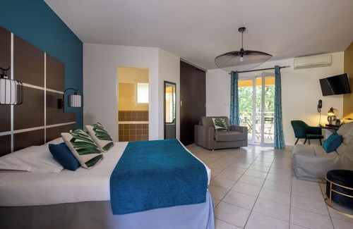 Allauch Hotel | The Originals City, Hôtel Côté Sud