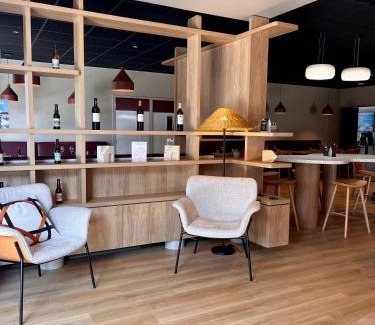 Merignac Hotel | The Originals City, Hôtel du Phare, Bordeaux Mérignac