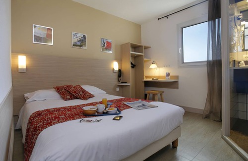 Mably Hotel | The Originals City, Hôtel Hélios