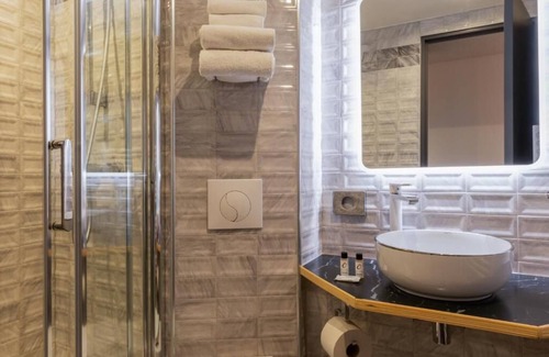 Saran Hotel | The Originals City, Hôtel Orléans Nord