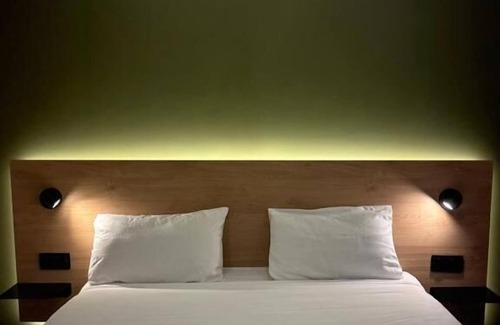 Chenove Hotel | The Originals City, Hôtel Armony, Dijon Sud