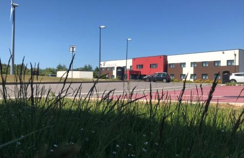 Calais Frethun Hotel | The Originals City, L'Haut' Aile, Coquelles-Calais Tunnel s/Manche L'HAUTAILE