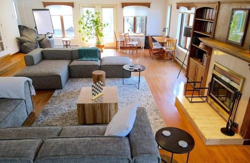 North Hatley Ski Chalet | The Orignal - Huge luxury cottage in North Hatley