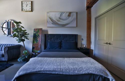 Powerhouse Arts District Apartment | The Othello - Luxury Industrial Loft near NYC