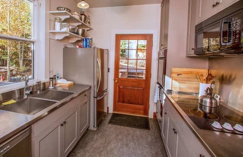 Green Mountain Falls Cabin | The Outlook Lodge