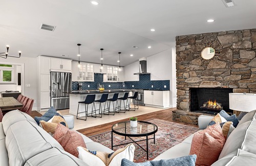 Asheville Cabin | The Overlook Asheville Escape - Modern Luxury Immersed in Nature