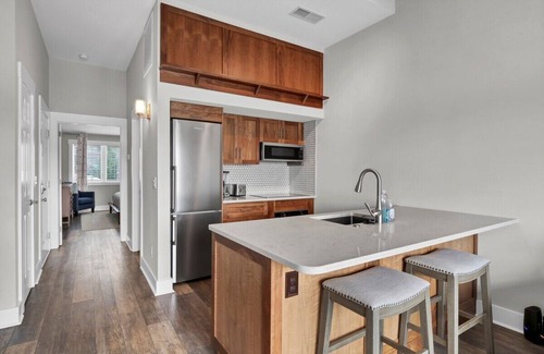 Riverwalk Condo | The Overlook - Downtown - Parking