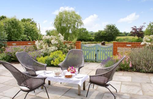 West Meon House | The Owl House