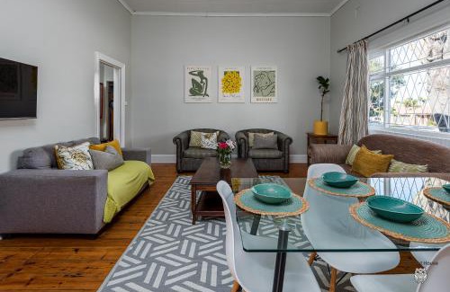 Newton Park House | The Owl House Guest House