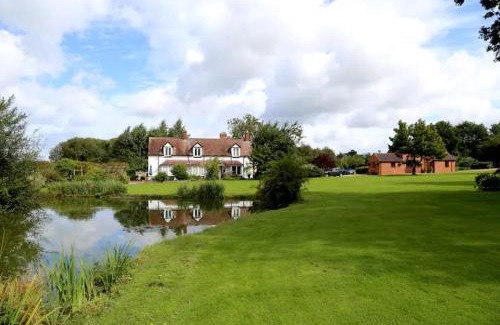 Newport House | The Owl House with swimming pool and private hot tub