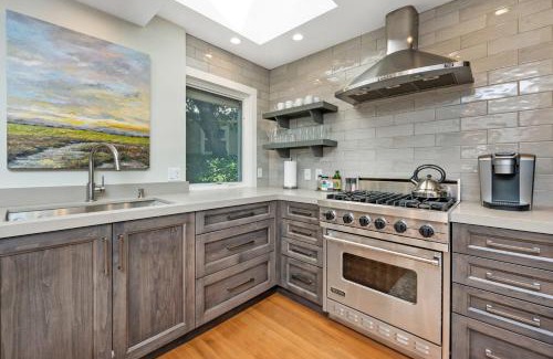 Alta Heights House | The Oxbow House - Designer 3BD/2BA Home
