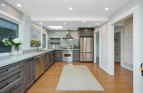Alta Heights House | The Oxbow House - Designer 3BD/2BA Home