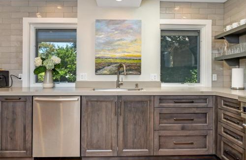 Alta Heights House | The Oxbow House - Designer 3BD/2BA Home